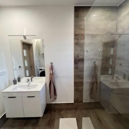 Appartement Rodinny Dom Izabella Kostany Nad Turcom